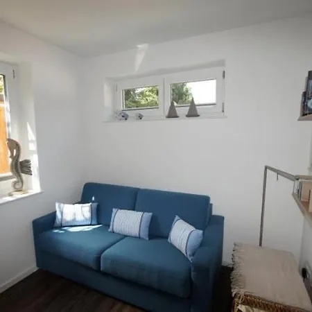 Inselparadies - Neubauwohnung Mit Grosser Terrasse, Strandkorb Und Garten. Apartmán Wangerooge